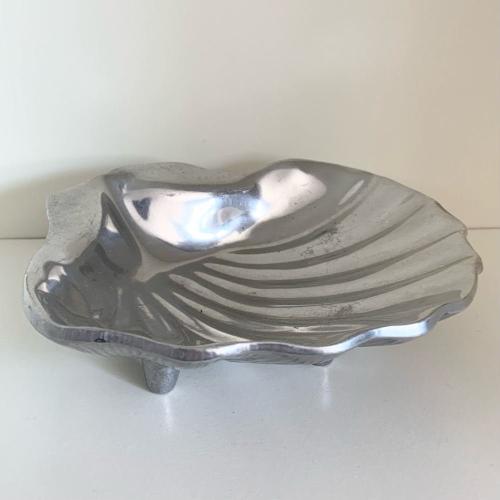 Vintage pewter shell dish made in USA
